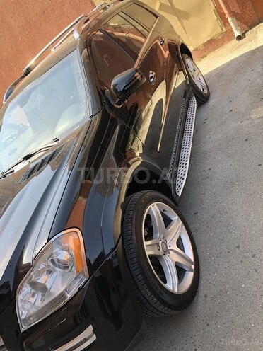 Mercedes GL 550 2010, 95,000 km - 5.5 л - Bakı