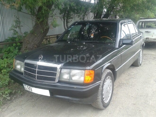 Mercedes 190 1991, 324,565 km - 1.8 l - Quba
