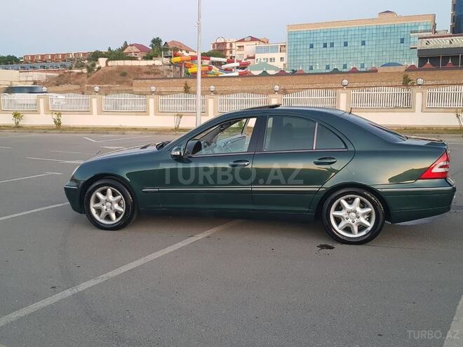 Mercedes C 230 2001, 206,000 km - 3.2 l - Sumqayıt