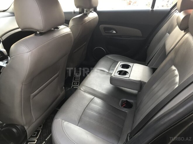 Chevrolet Cruze 2011, 200,413 km - 1.8 л - Bakı