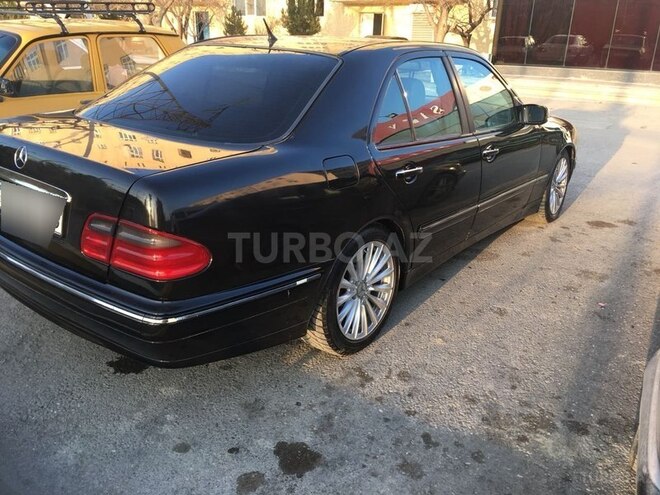Mercedes E 320 2000, 356,000 km - 3.2 л - Sumqayıt