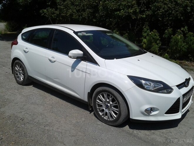 Ford Focus 2013, 85,000 km - 1.6 л - Qəbələ