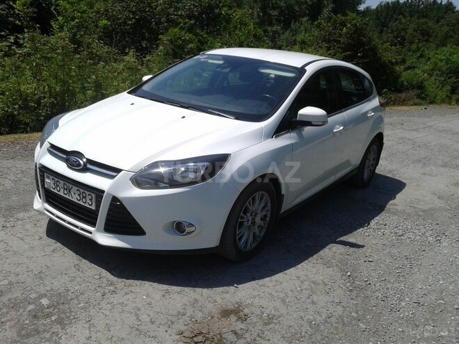 Ford Focus 2013, 85,000 km - 1.6 л - Qəbələ