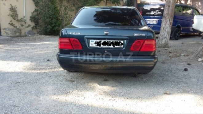 Mercedes E 230 1997, 334,500 km - 2.3 л - Bakı