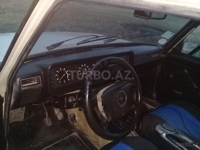 LADA (VAZ) 2105 1981, 656,320 km - 0.2 l - Xudat