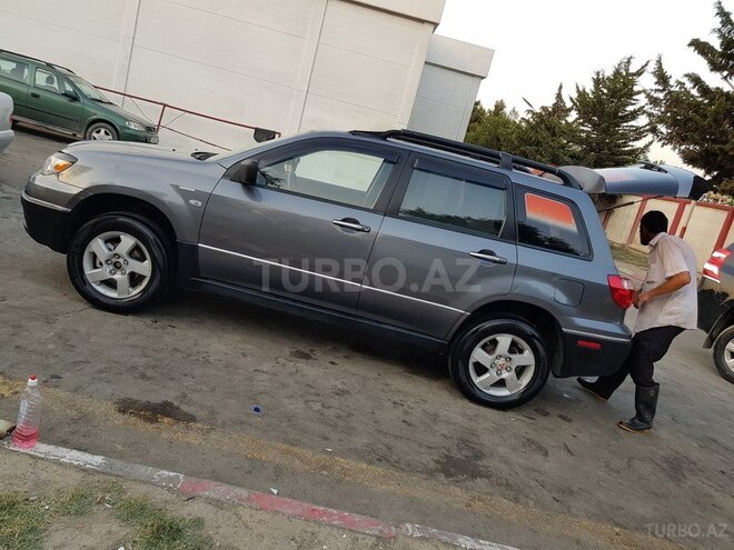 Mitsubishi Outlander 2006, 100,000 km - 2.4 l - Bakı