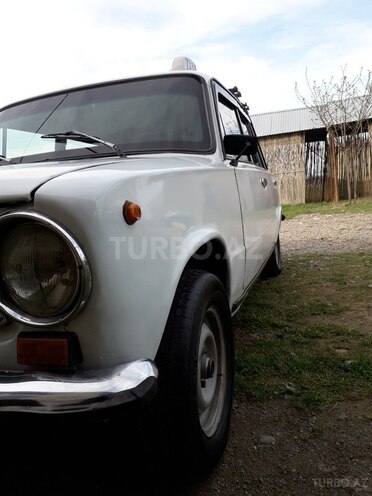 LADA (VAZ) 21011 1986, 250,000 km - 1.3 l - Tovuz