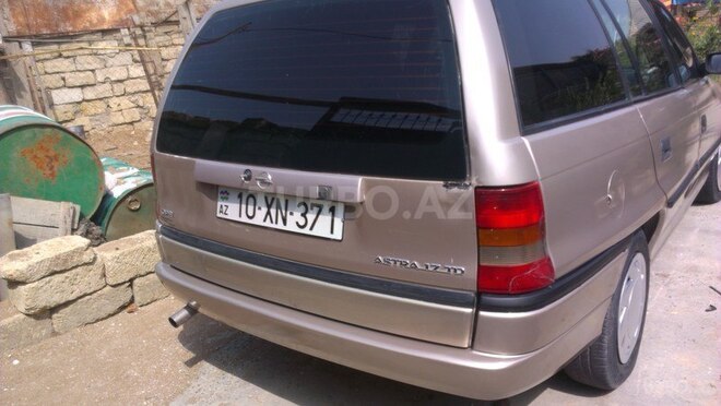 Opel Astra 1997, 322,435 km - 1.6 l - Bakı