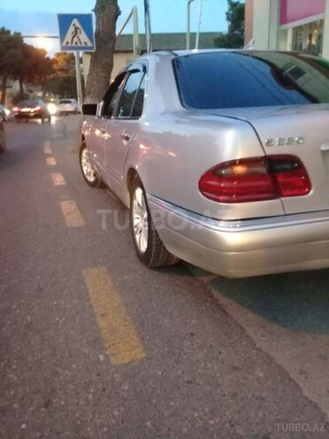 Mercedes E 280 1996, 325,307 km - 2.8 l - Bakı