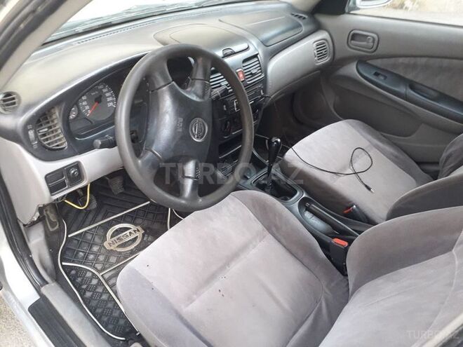 Nissan Sunny 2002, 278,000 km - 1.8 l - Bakı