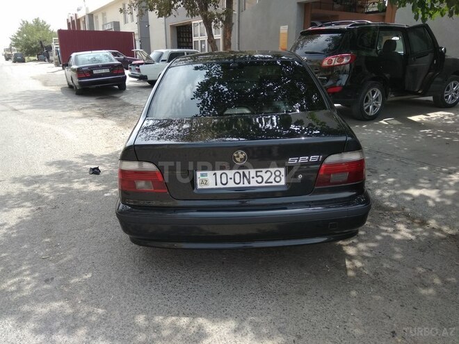 BMW 528 1996, 293,000 km - 2.8 л - Sumqayıt