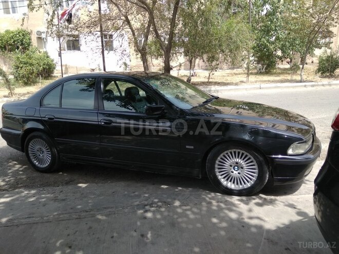 BMW 528 1996, 293,000 km - 2.8 л - Sumqayıt