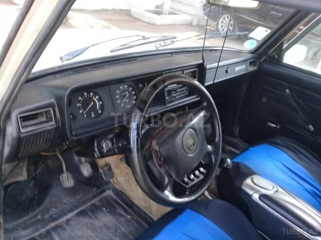 LADA (VAZ) 2105 1981, 245,140 km - 0.2 l - Xudat