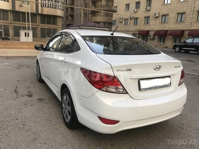 Hyundai Accent 2014, 98,000 km - 1.6 л - Bakı