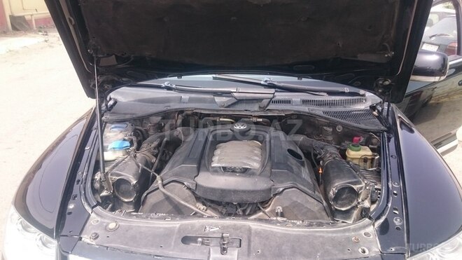 Volkswagen Touareg 2004, 146,000 km - 4.2 l - Bakı