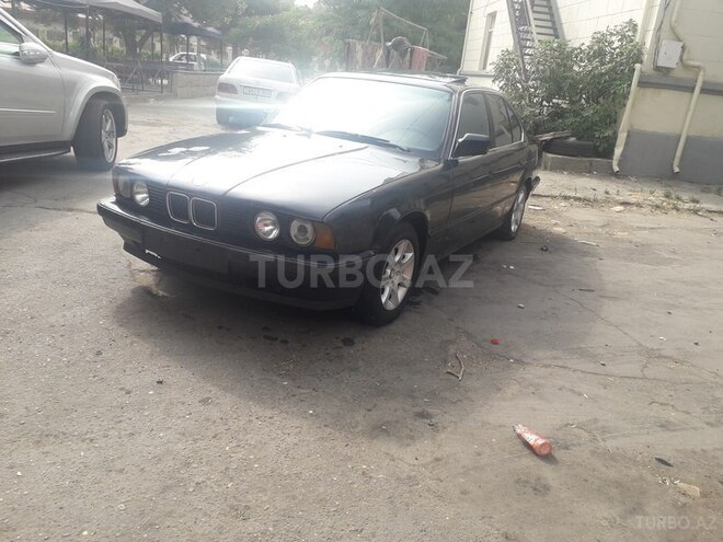 BMW 525 1989, 223,586 km - 2.7 l - Bakı