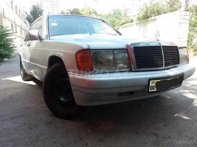 Mercedes 190 1992, 300,000 km - 2.0 l - Bakı