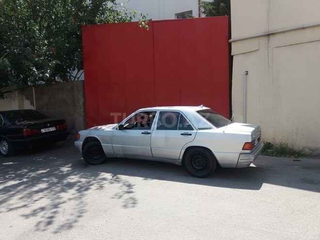 Mercedes 190 1992, 300,000 km - 2.0 l - Bakı