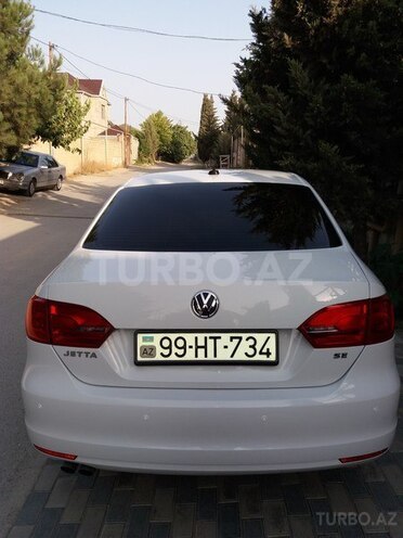 Volkswagen Jetta 2014, 88,000 km - 1.8 l - Bakı