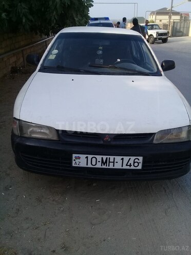Mitsubishi Lancer 1993, 485,000 km - 1.3 l - Bakı