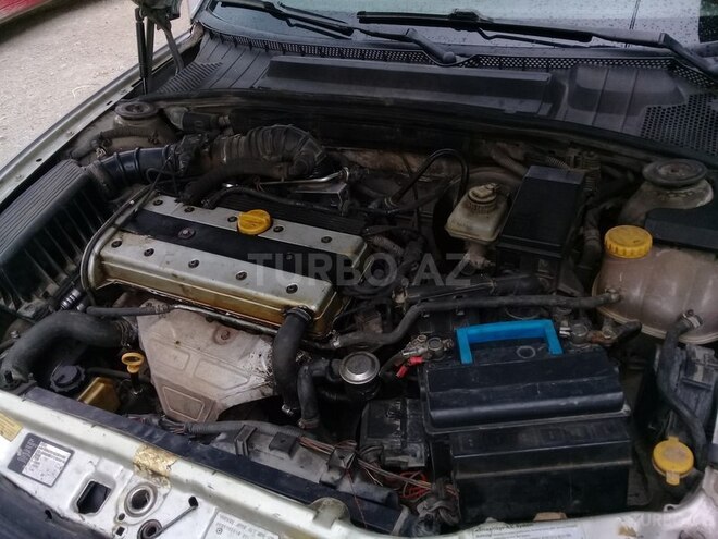 Opel Vectra 1996, 2,645,875 km - 1.8 л - Gəncə