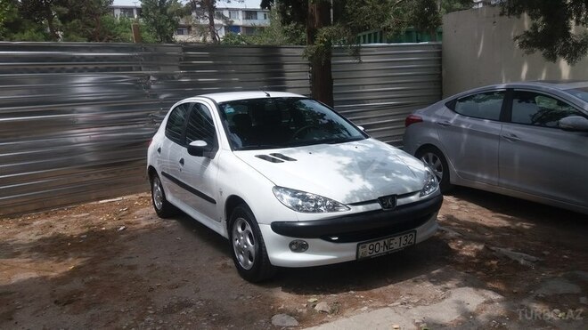 Peugeot 206 2003, 202,000 km - 1.4 l - Bakı