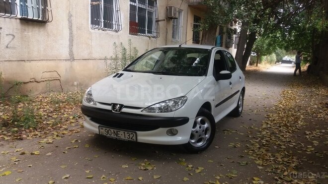 Peugeot 206 2003, 202,000 km - 1.4 l - Bakı