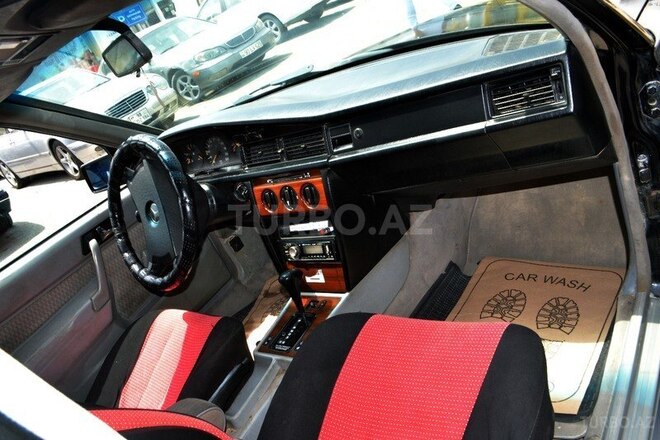 Mercedes 190 1990, 305,000 km - 2.0 l - Bakı