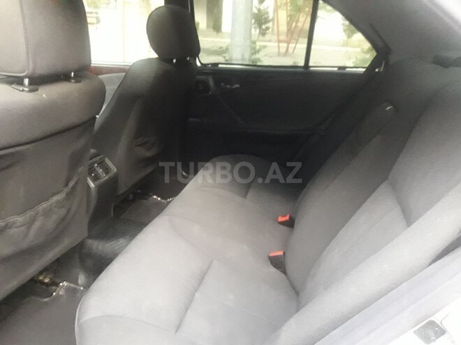 Mercedes E 280 2000, 313,000 km - 2.8 l - Bakı