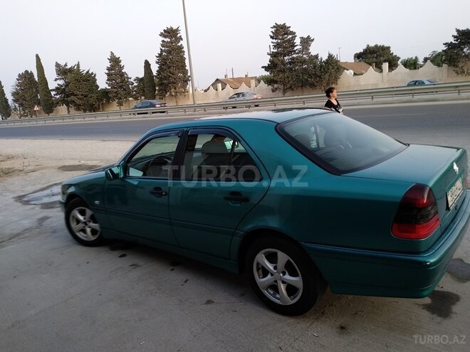 Mercedes C 180 1999, 377,000 km - 1.8 l - Bakı