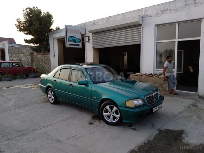 Mercedes C 180 1999, 377,000 km - 1.8 l - Bakı