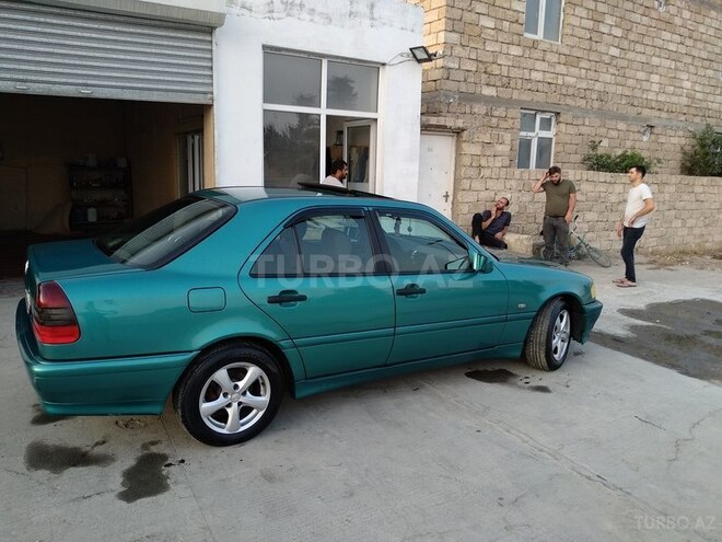 Mercedes C 180 1999, 377,000 km - 1.8 l - Bakı
