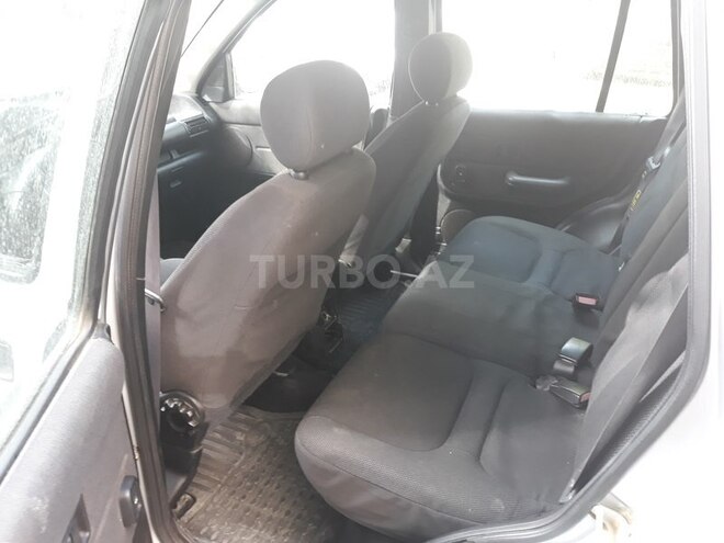 Land Rover Freelander 2001, 176,809 km - 2.5 l - Bakı