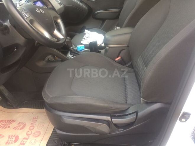 Hyundai ix35 2014, 84,300 km - 2.0 l - Bakı