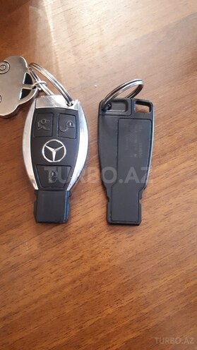 Mercedes E 230 1998, 272,000 km - 2.4 l - Bakı