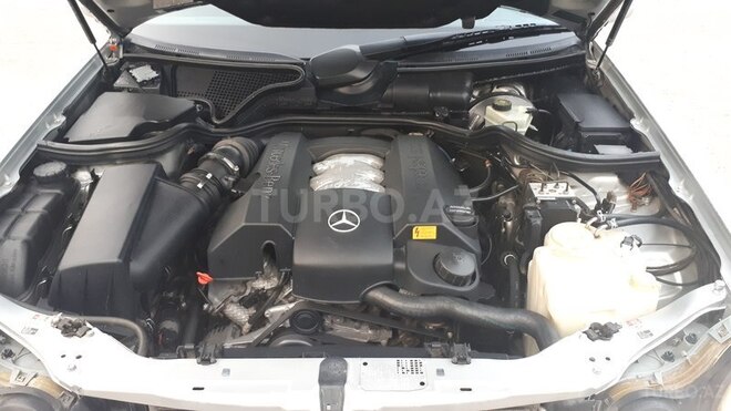 Mercedes E 230 1998, 272,000 km - 2.4 l - Bakı