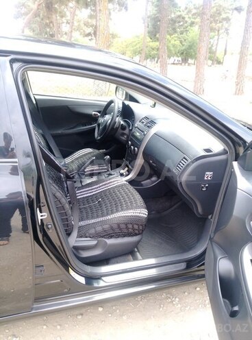 Toyota Corolla 2007, 141,000 km - 1.6 l - Qusar