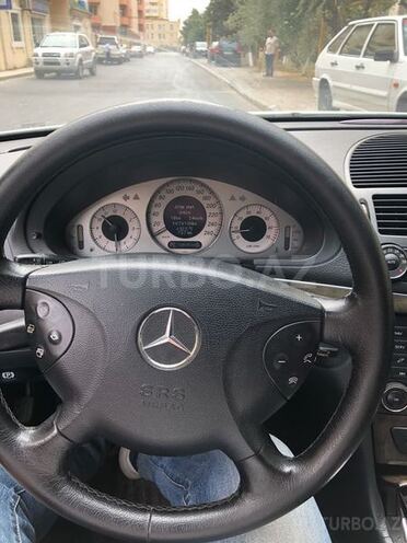 Mercedes E 260 2002, 276 km - 2.6 л - Bakı