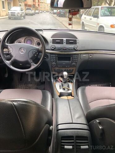 Mercedes E 260 2002, 276 km - 2.6 л - Bakı