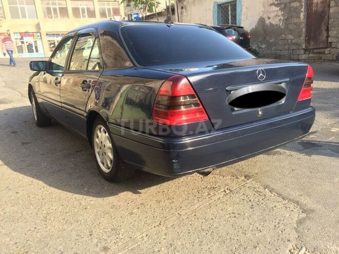 Mercedes C 180 1994, 322,000 km - 1.8 л - Bakı