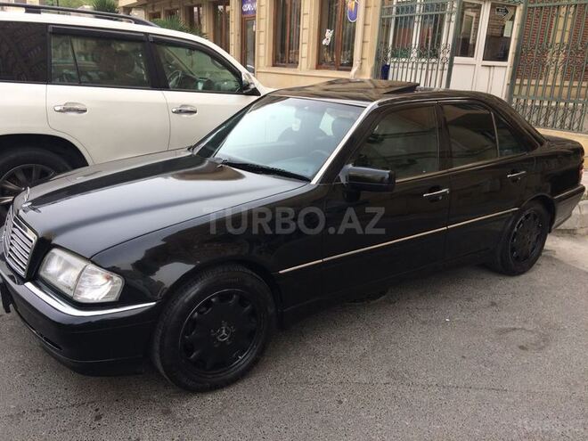 Mercedes C 230 1999, 291,000 km - 2.3 l - Bakı