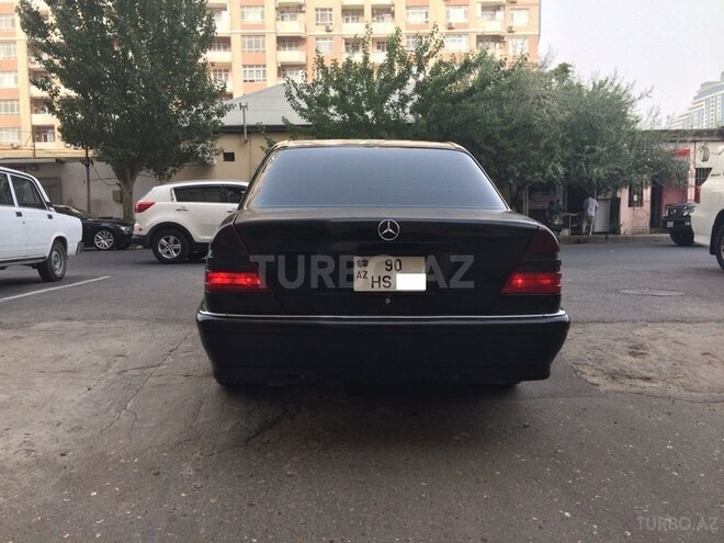 Mercedes C 230 1999, 291,000 km - 2.3 l - Bakı