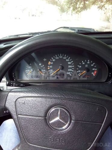 Mercedes C 180 1999, 325,682 km - 1.8 l - Gəncə