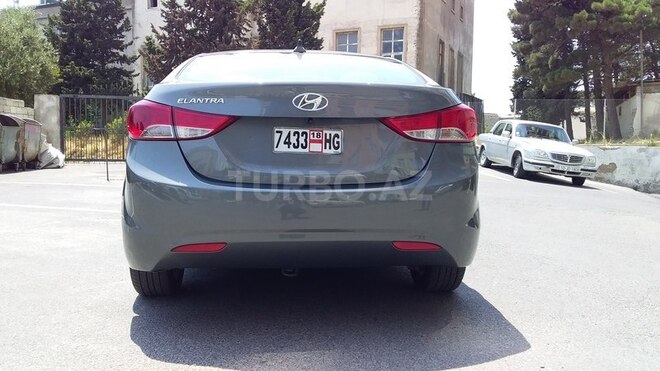 Hyundai Elantra 2014, 84,000 km - 1.8 л - Bakı