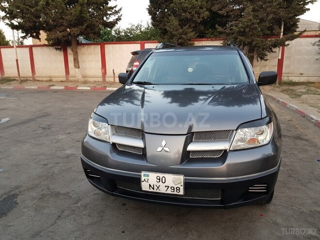 Mitsubishi Outlander 2006, 82,000 km - 2.4 l - Bakı