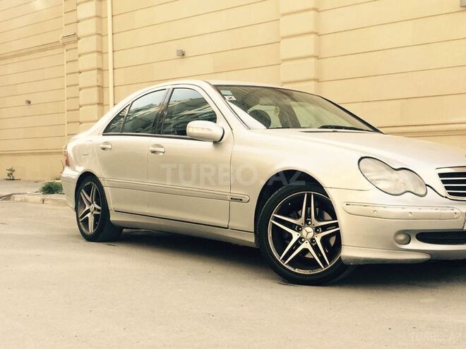 Mercedes C 240 2000, 260,000 km - 0.2 l - Bakı