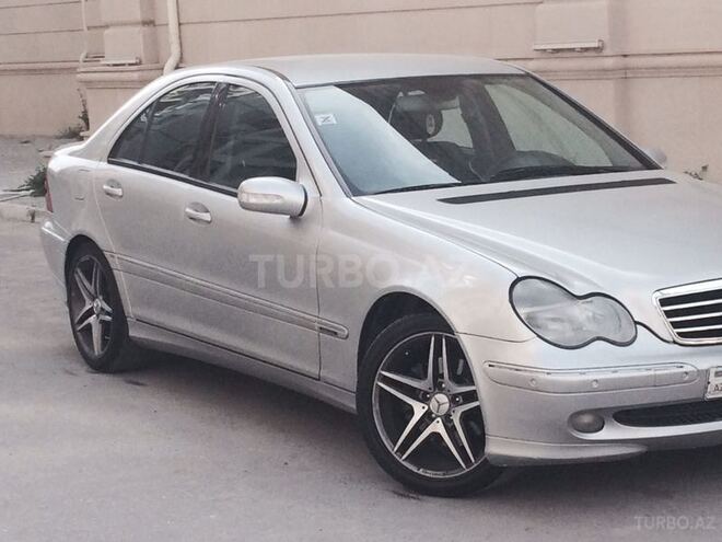 Mercedes C 240 2000, 260,000 km - 0.2 l - Bakı