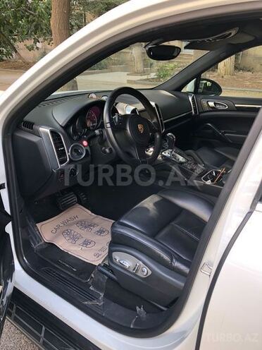 Porsche Cayenne 2012, 70,000 km - 3.6 л - Bakı