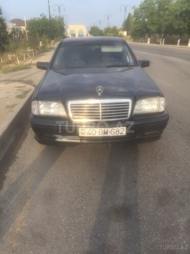 Mercedes C 180 1996, 337,000 km - 1.8 л - Quba