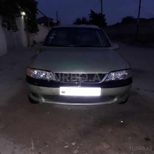 Opel Vectra 1996, 235,000 km - 2.0 l - Bakı